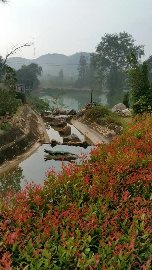 Baanraisooksangchan Kaeng Kachan Ngoại thất bức ảnh